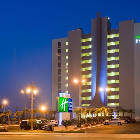 Holiday Inn Express & Suites Oceanfront Daytona Beach Shores By Ihg Εξωτερικό φωτογραφία