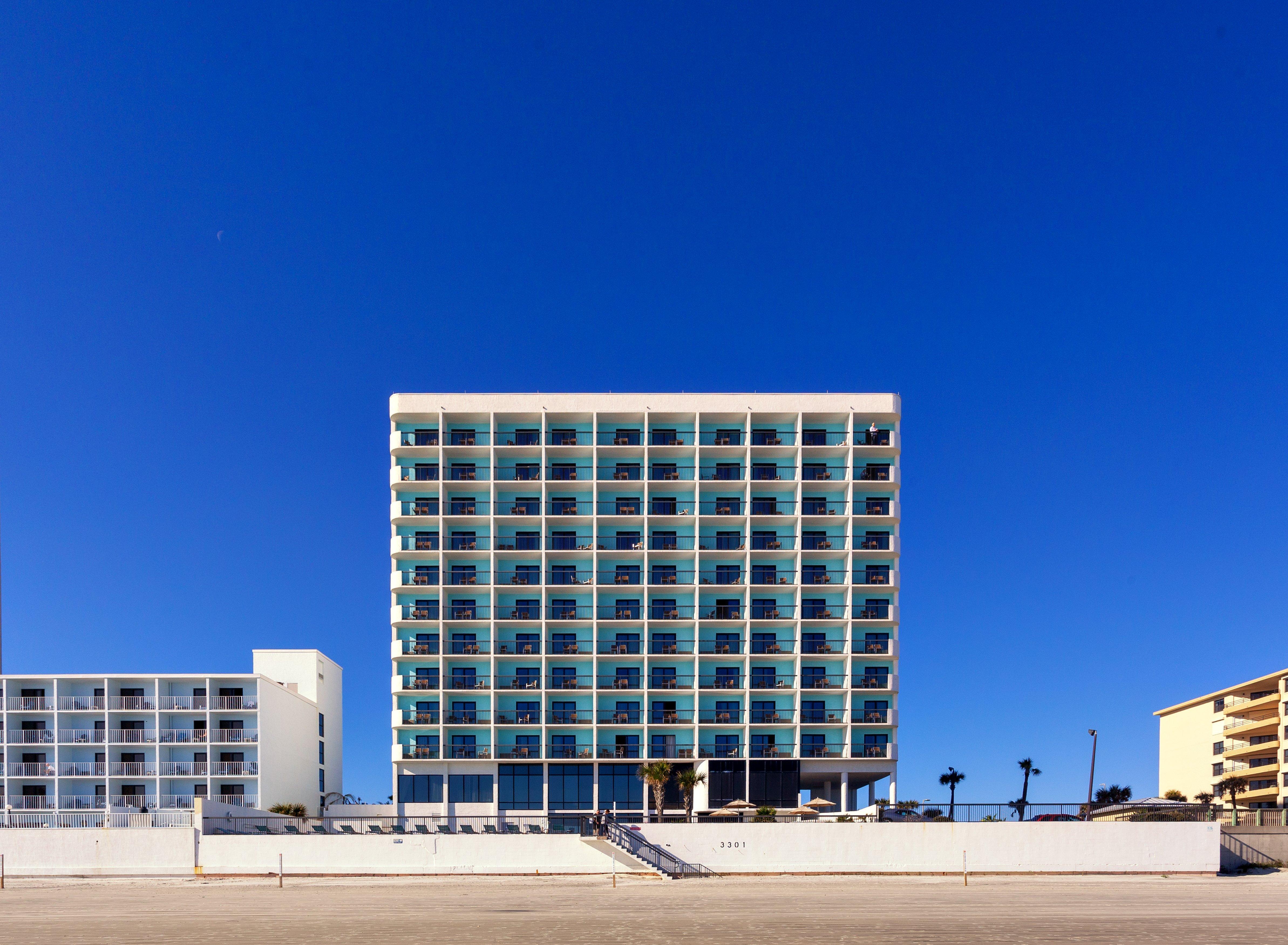 Holiday Inn Express & Suites Oceanfront Daytona Beach Shores By Ihg Εξωτερικό φωτογραφία